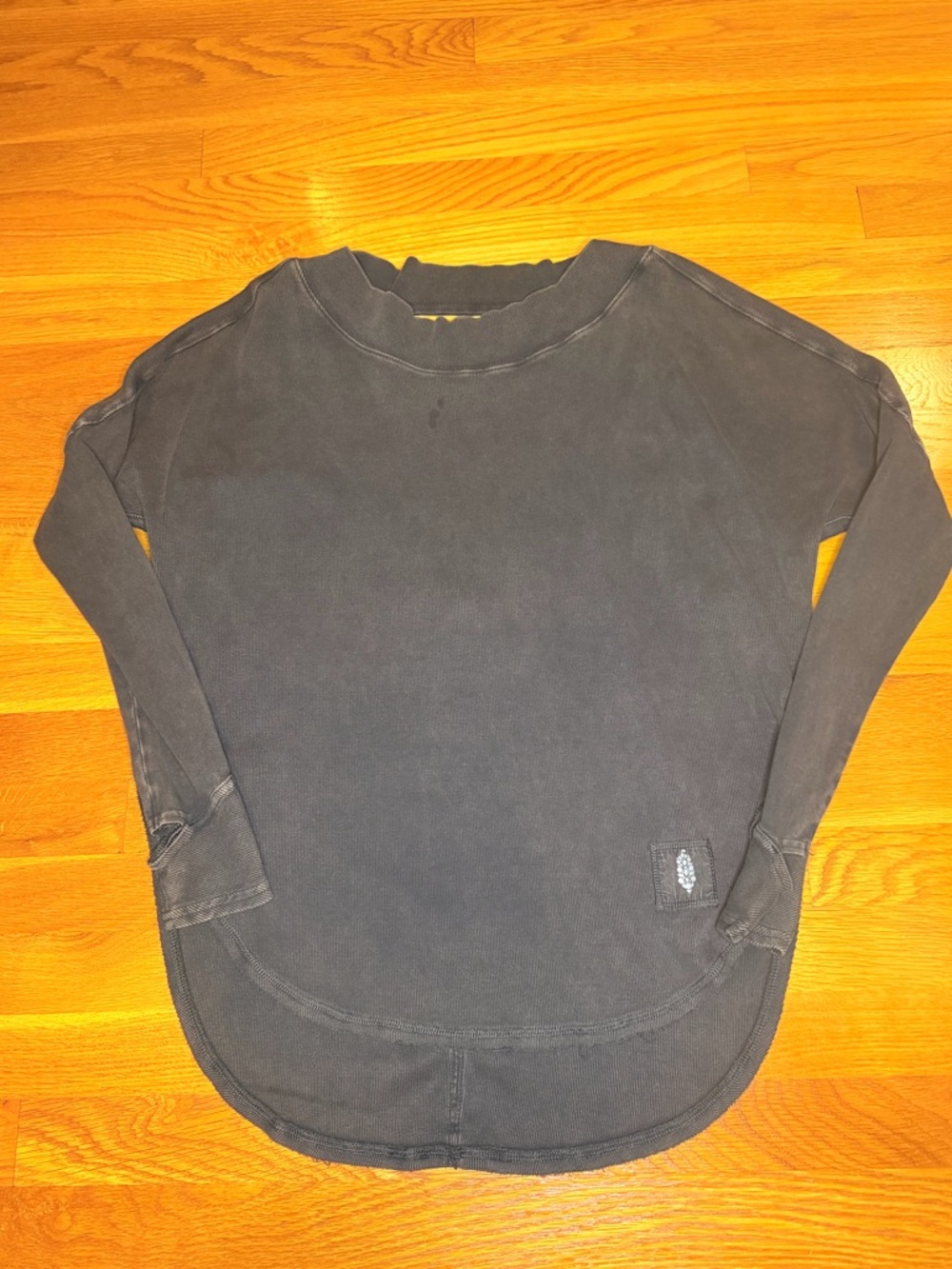 Free People Movement Black Open Back Long Sleeve Top Athletic Gym Yoga - Picture 1 of 11